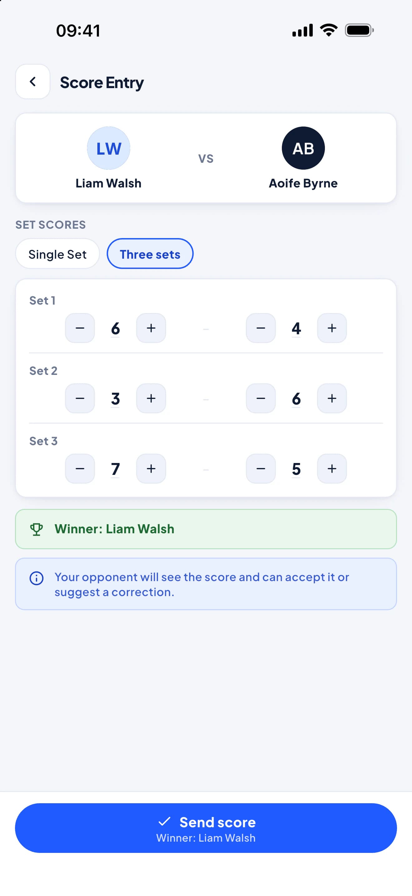 Score entry in the PFM app: set-by-set score, winner preview and submit button